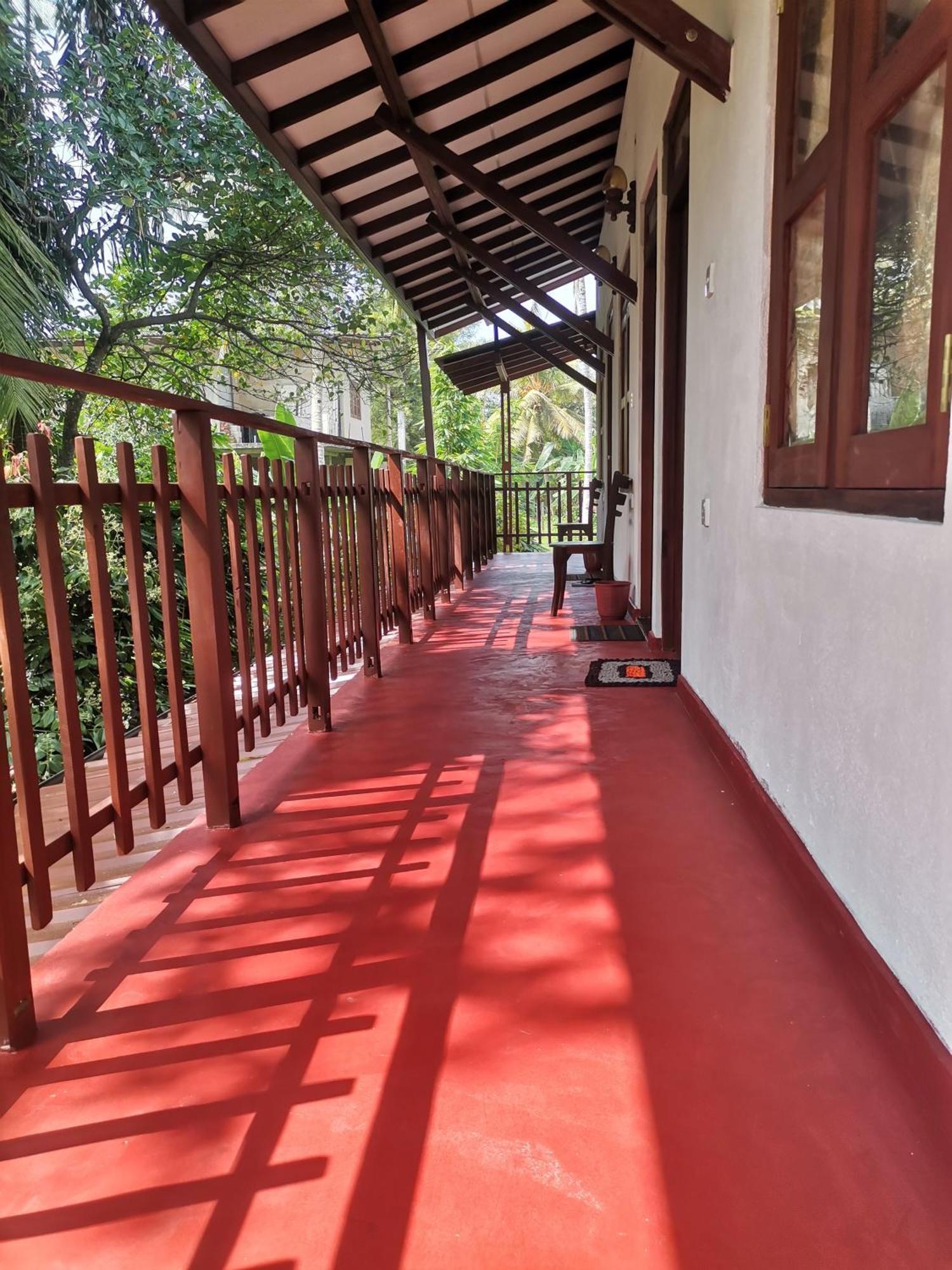 Gold Sand Resort Bentota Exteriör bild