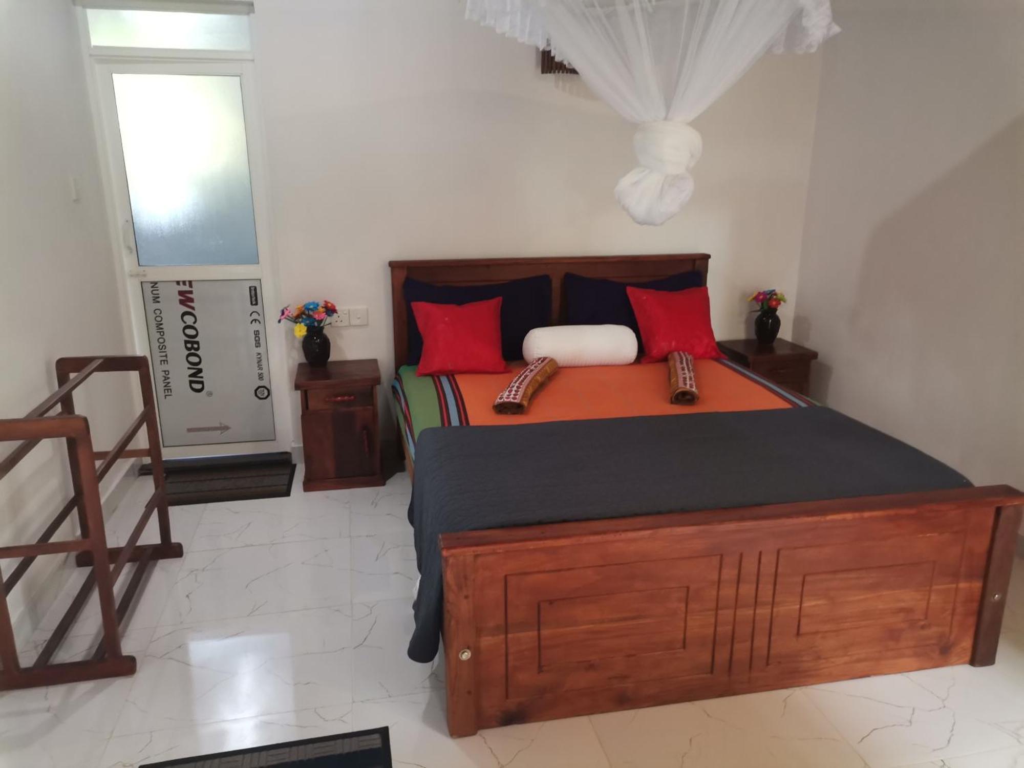Gold Sand Resort Bentota Exteriör bild